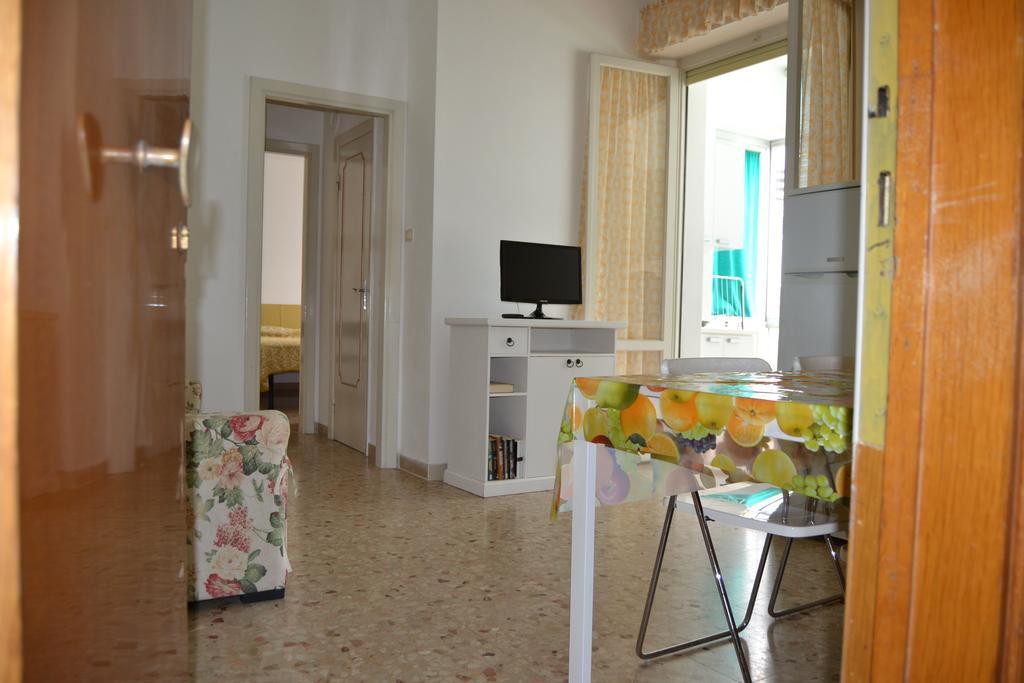 Via Padova Apartment มาร์เชลลี ภายนอก รูปภาพ